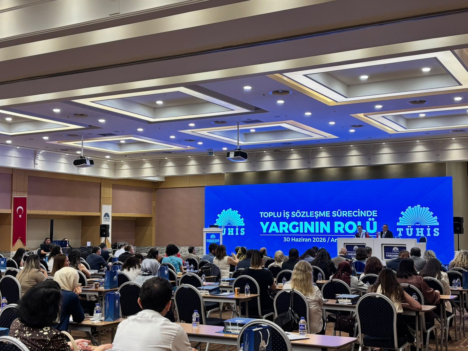 Toplu İş Sözleşme Sürecinde Yargının Rolü" Semineri Düzenlendi