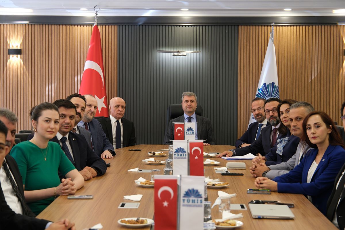 TÜBİTAK ve Öz Büro-İş Sendikası Toplu İş Sözleşmesi İmzalandı
